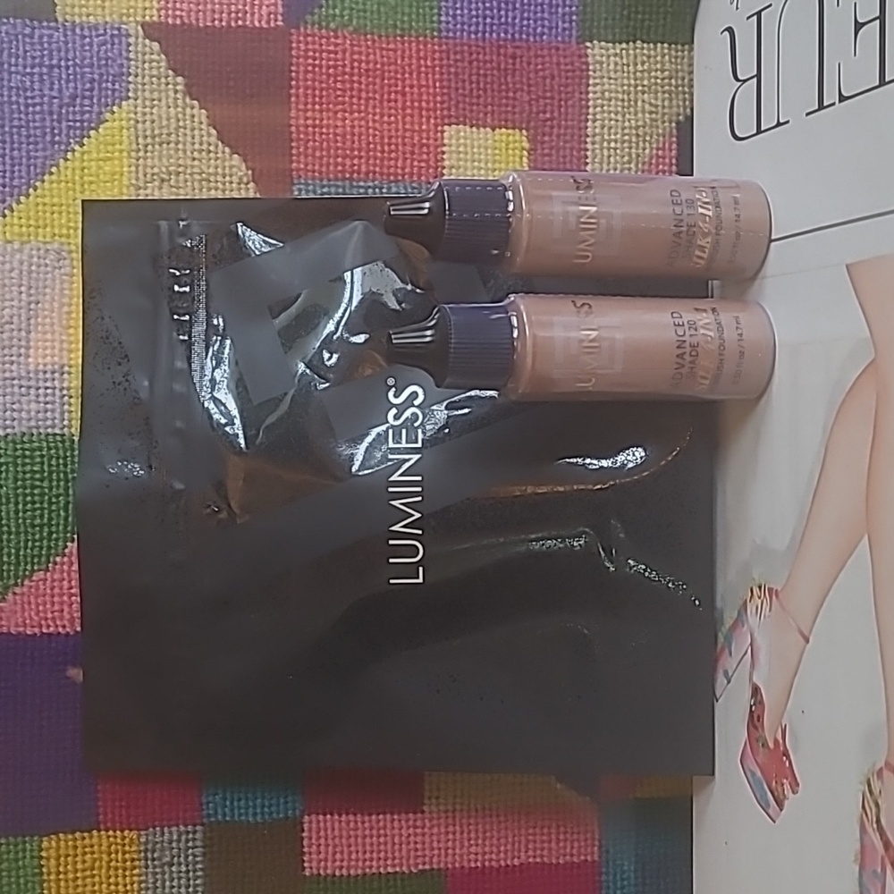 LUMINESS ADVANCED AIRBRUSH FOUNDATION SHADE 120 & 130